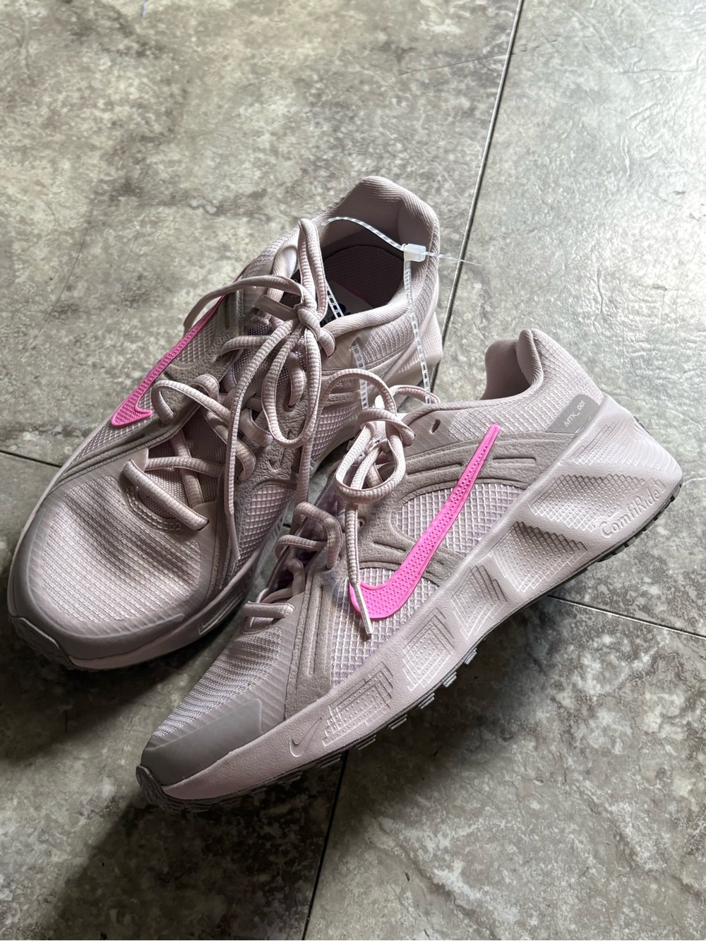 Nike Women's Pale Pink Athletic Sneakers with Hot Pink Swoosh - Picture 2 of 5